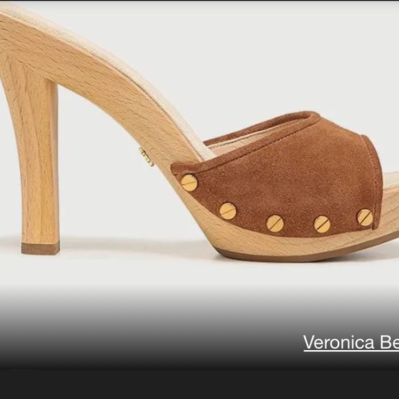 NWOT Veronica Beard Layne Clogs